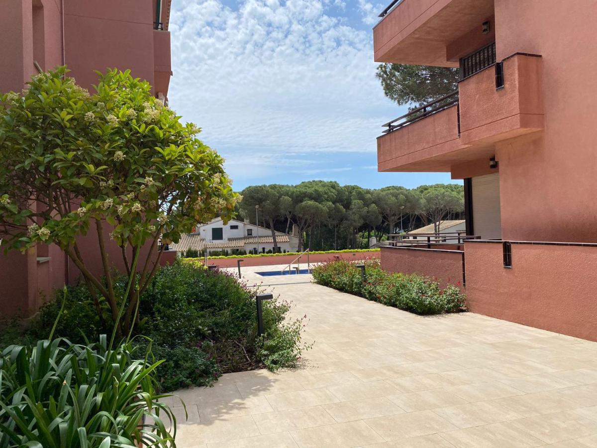 Appartamento Apartamento con piscina en LLAFRANC Esterno foto